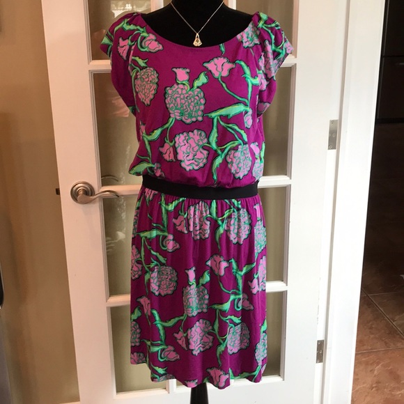 Lilly Pulitzer Dresses & Skirts - Lilly Pulitzer dress & notepad